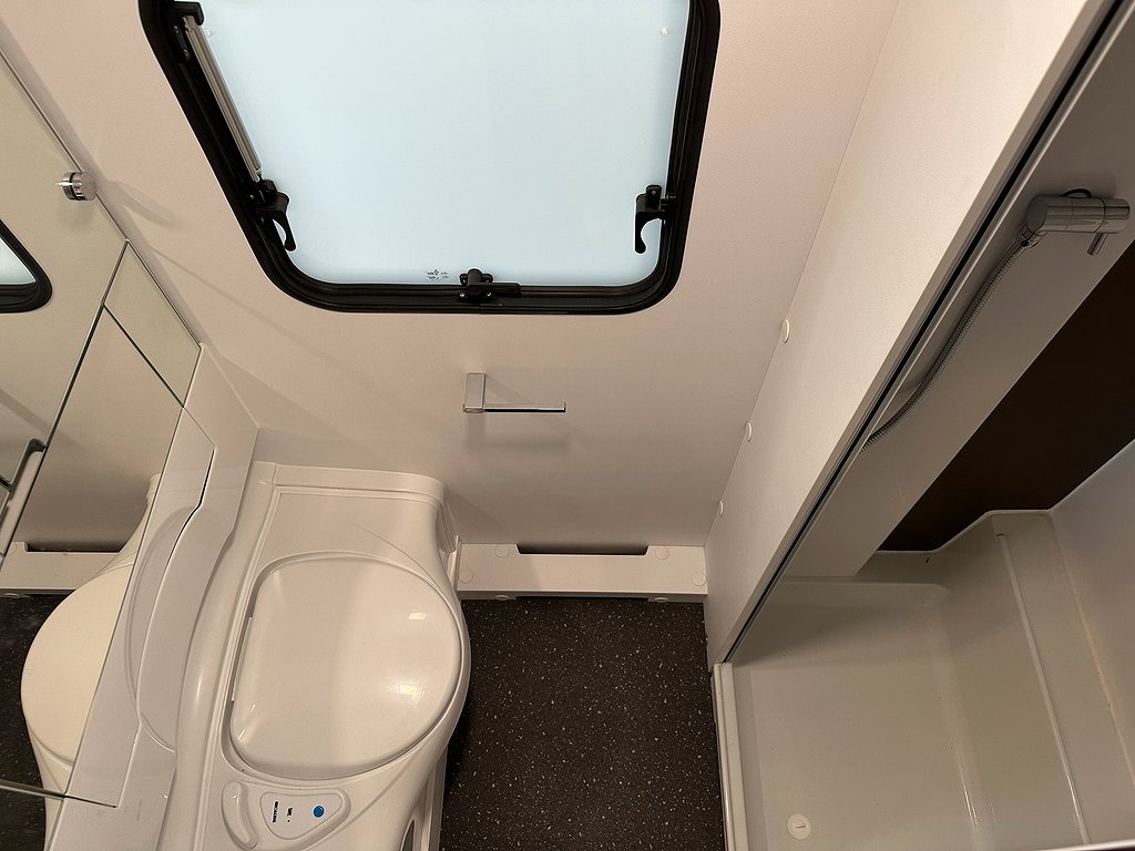 Adria Altea 552 PK / Täthetsgaranti / 1799kr/mån - Adria