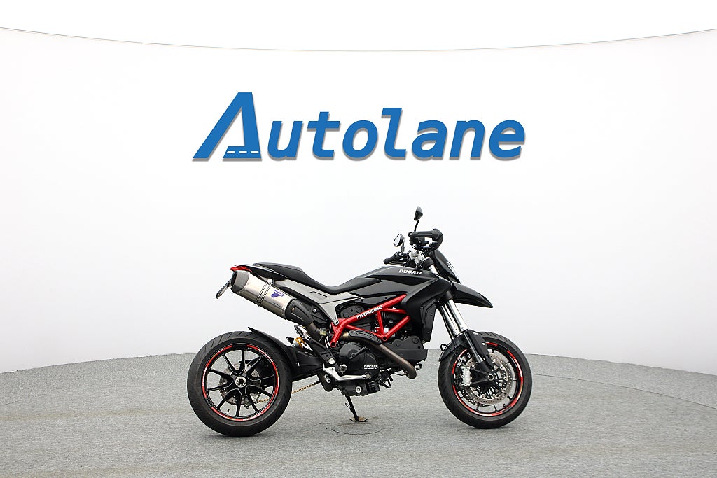 Ducati Hypermotard 821 * Termignoni Performance paket