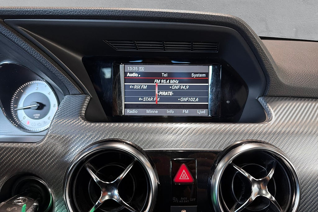 Mercedes-Benz GLK 220 CDI 4MATICPlus AMG Line Panorama Dragkrok 3-Ägare