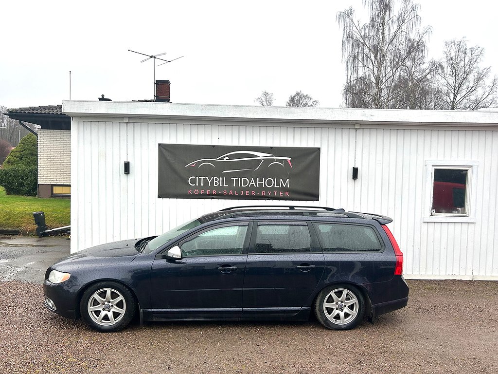 Volvo V70 2.4D Momentum 