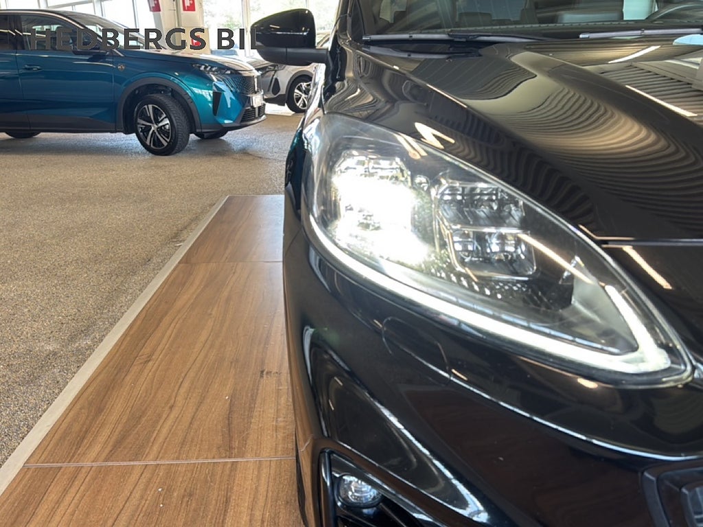 Ford Kuga Plug-In Hybrid Automat ST-Line  thumbnail
