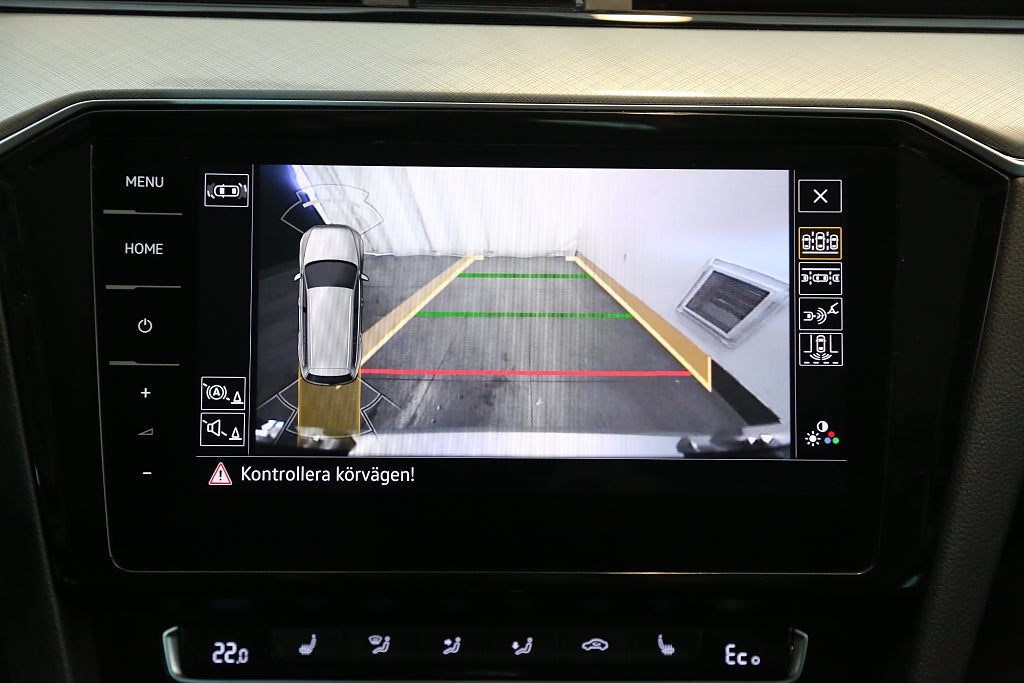 Volkswagen Passat Sportscombi GTE Executive Cockpit Panorama Värmare Drag 2020