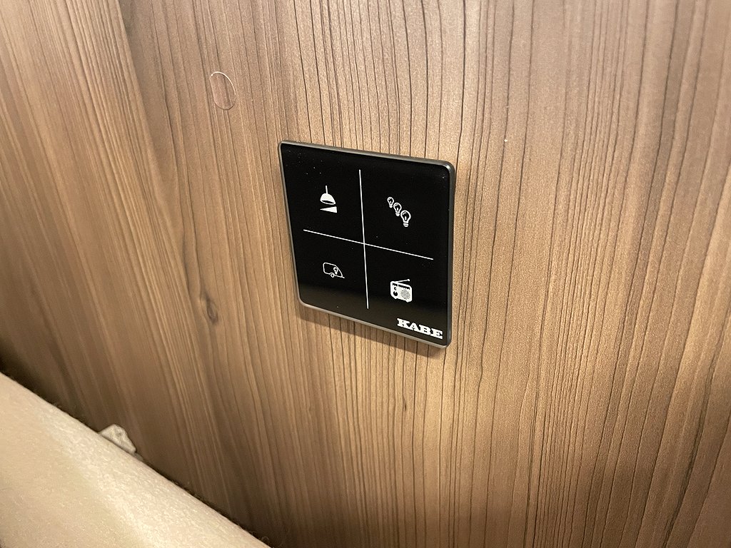 Kabe Imperial 630 TDL KS / AC / Box-markis / Solcell / ALDE - Kabe