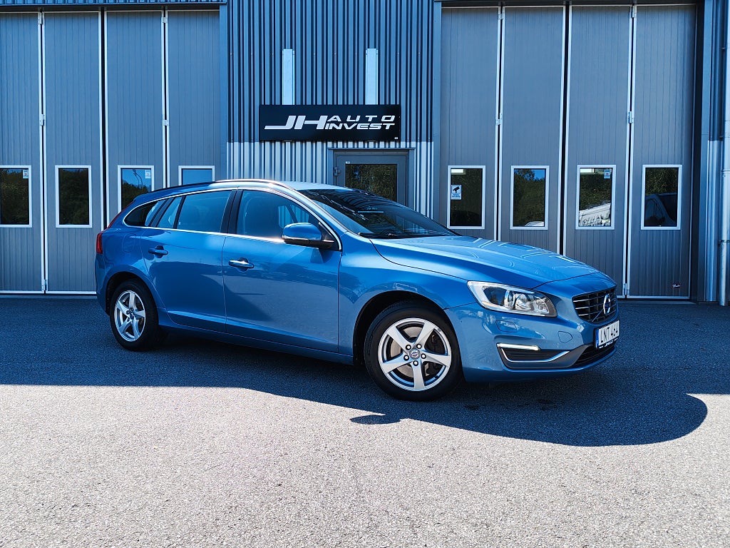 Volvo V60 D4 AWD Momentum Business Edition Drag Värmare