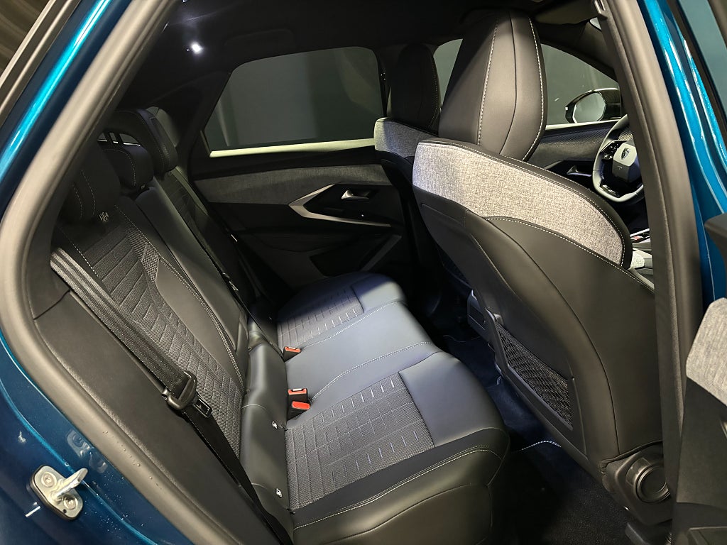 Bild på Peugeot 3008 GT HYBRID 136hk e-DSC 