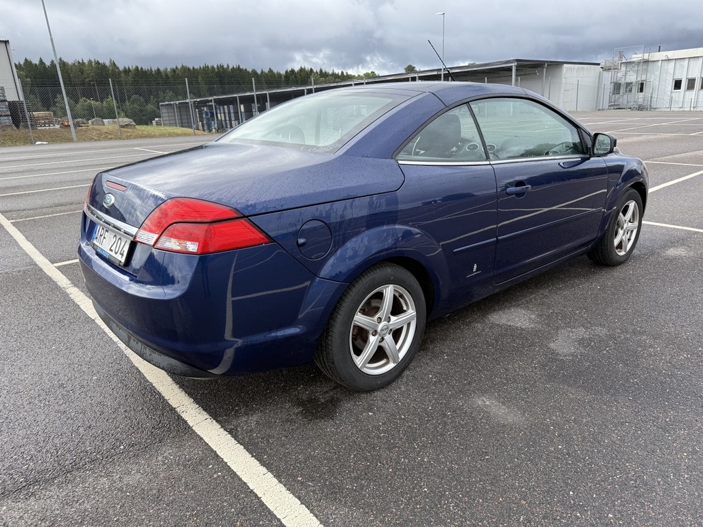 Ford Focus CC 1.6 Trend Euro 5 Cabbe 2010, bild 4/10