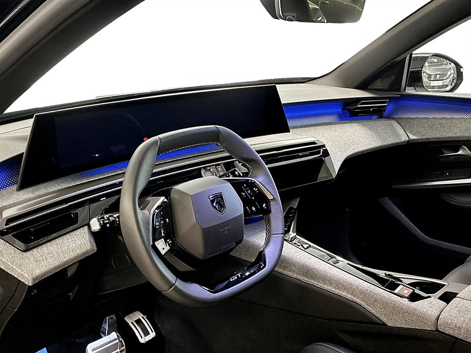 Bild på Peugeot 5008 GT Hybrid 145hk Aut KAMPANJ BRÄNSLE INGÅR