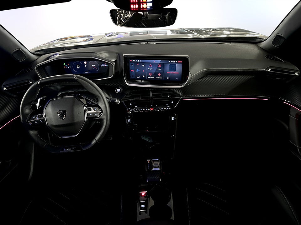 Bild på Peugeot 2008 GT 1.2 PT 130hk Aut B-KAMERA CARPLAY