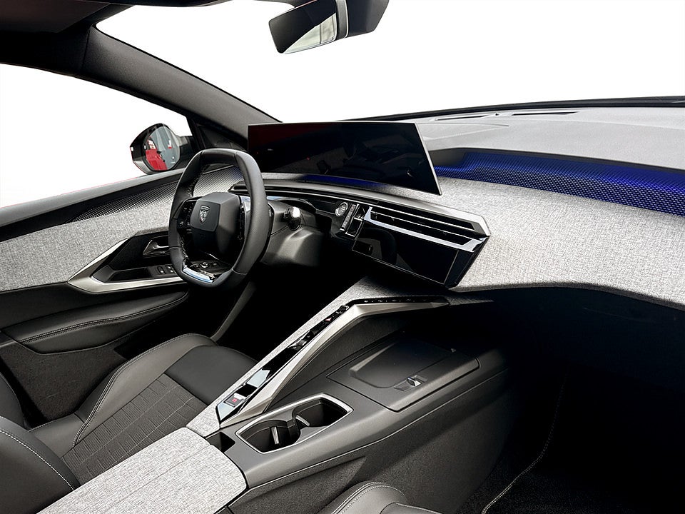 Bild på Peugeot 3008 GT Hybrid 1.2 PT 145hk Aut B-KAMERA CARPLAY