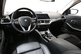 Kombi BMW 330e 13 av 26