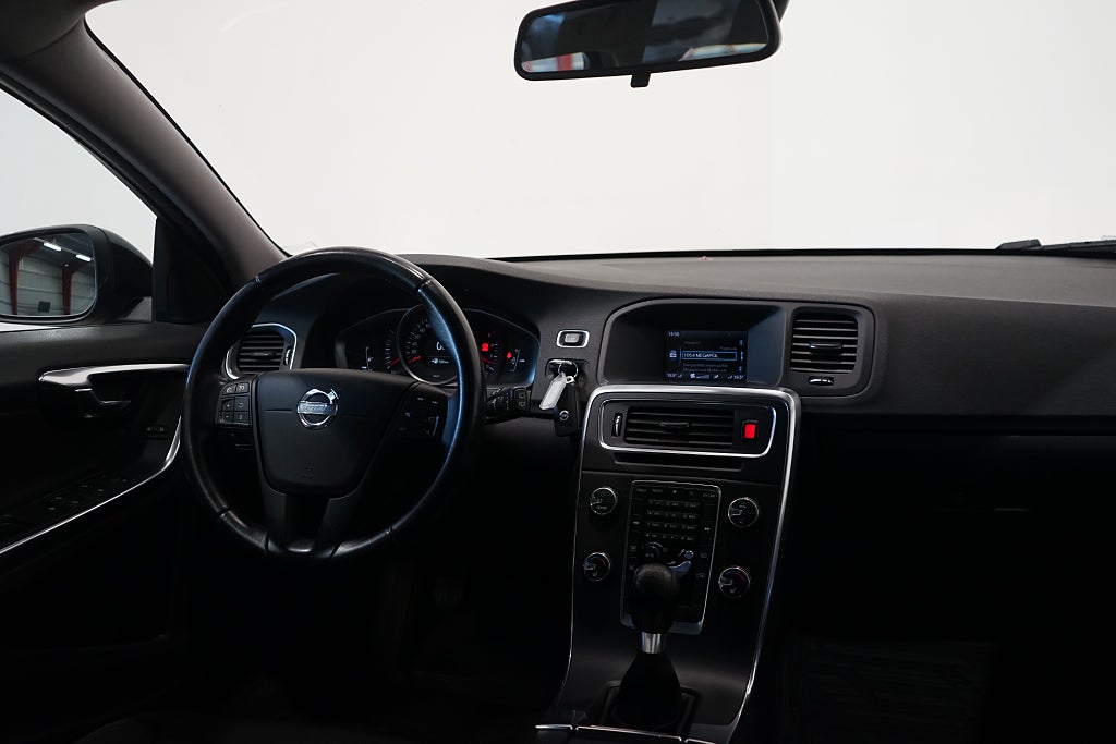 Volvo V60 D2 Bluetooth Farthållare Dieselvärmare 115hk