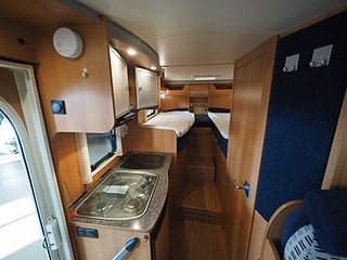 Husbil-integrerad Dethleffs Globebus 9 av 20