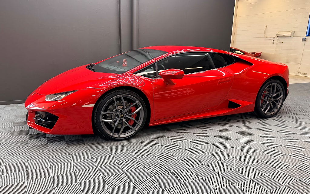 Lamborghini Huracán LP 580-2 RWD