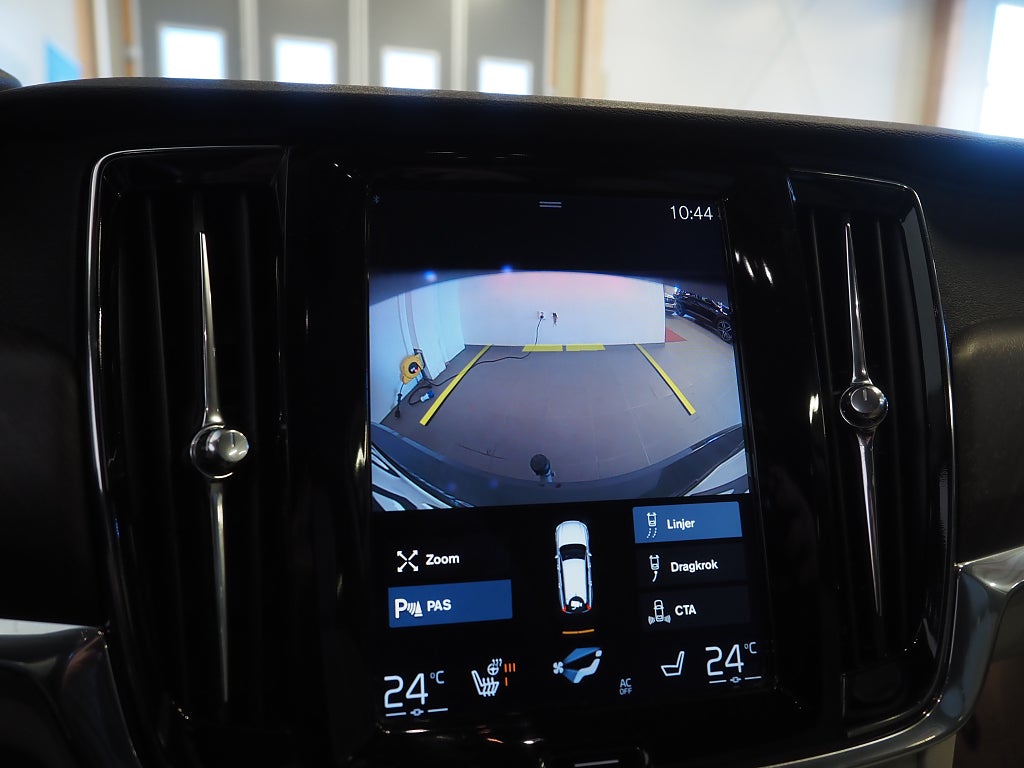 Volvo V90 Cross Country T5 AWD 254hk Inscription Pro | Drag | Kamera | Navi |