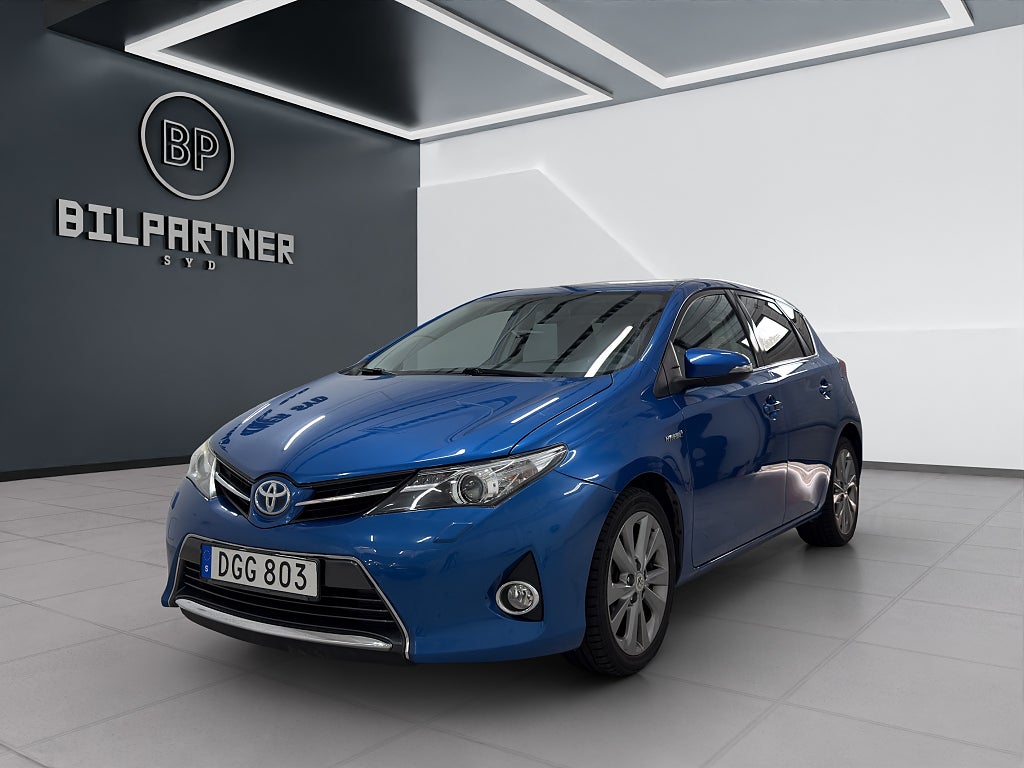 Toyota Auris Hybrid e-CVT Edition 50/S+V Däck