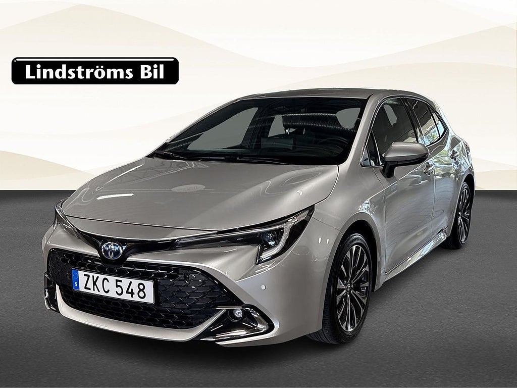 Toyota Corolla 1.8 Style Vinterhjul 140hk