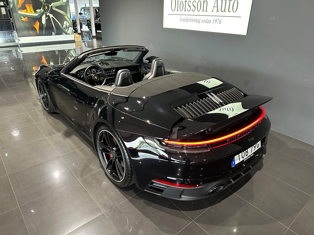 Porsche 911 992 Carrera 4 GTS Cabriolet PDK SportChrono Bose - bild 4