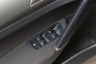 Halvkombi Volkswagen Golf 18 av 27
