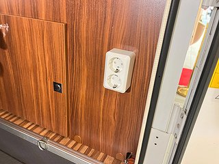 Husbil-halvintegrerad Adria MATRIX SUPREME M 687 SL 8 av 36