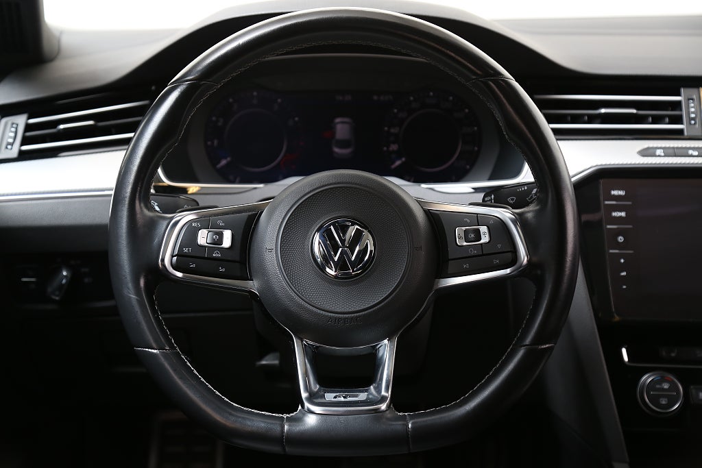 Volkswagen Arteon 2,0 TSI 280hk 4Motion GTR R-Line Pano 360-kam Drag Värm 2018