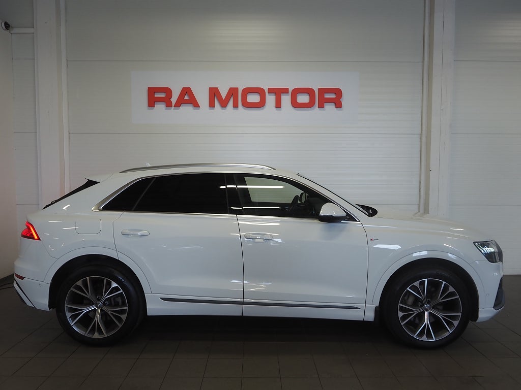 Audi Q8 50 TDI 286hk Q S-Line |B&O|Drag|360°|D-värm|Matrix|
