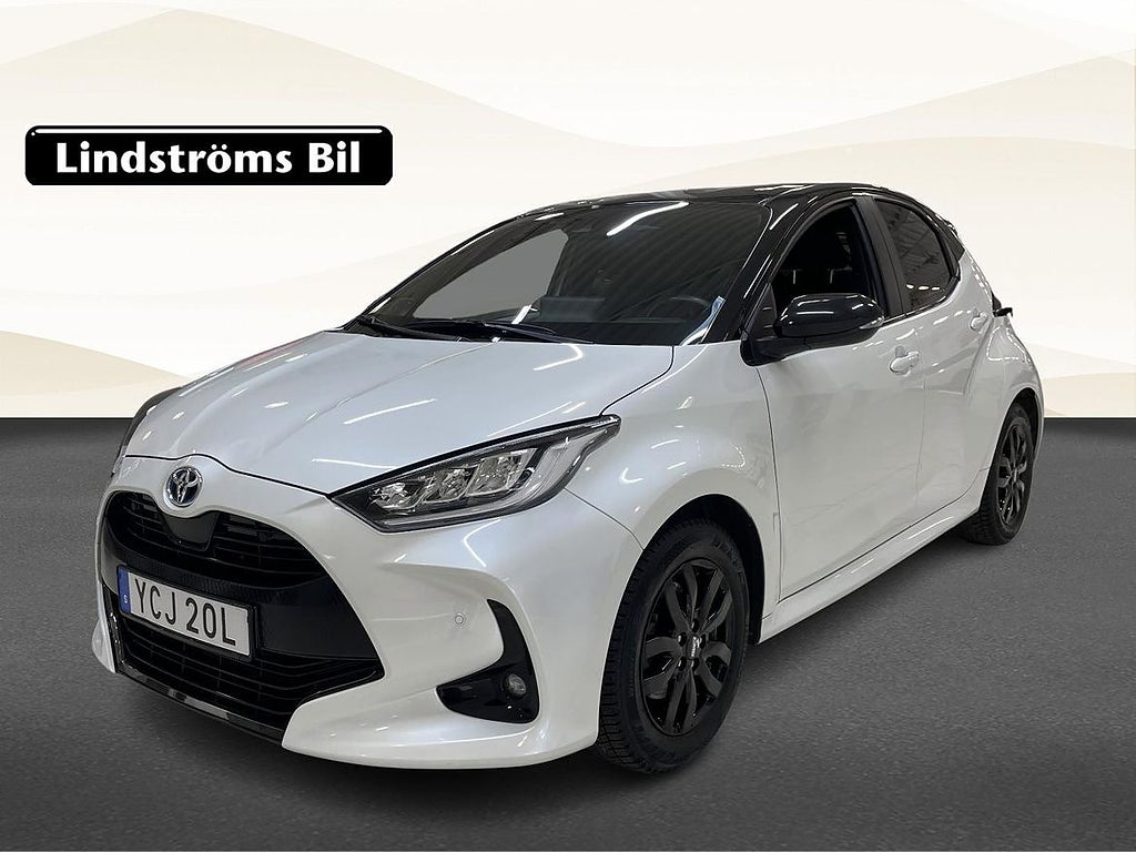 Toyota Yaris Hybrid 1,5 5D STYLE BI-TONE, JBL, SÄKERHETSPAKET VINTERH...