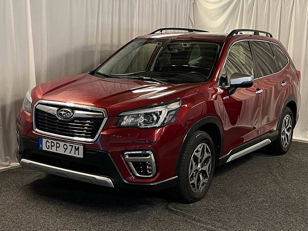 Subaru Forester e-Boxer Lineartronic el-stolar värmare drag