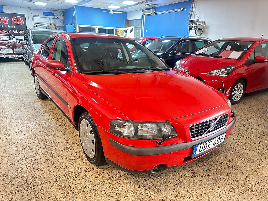 Volvo S60 2.4 Ny Servad & Ny Besiktigad Dragkrok