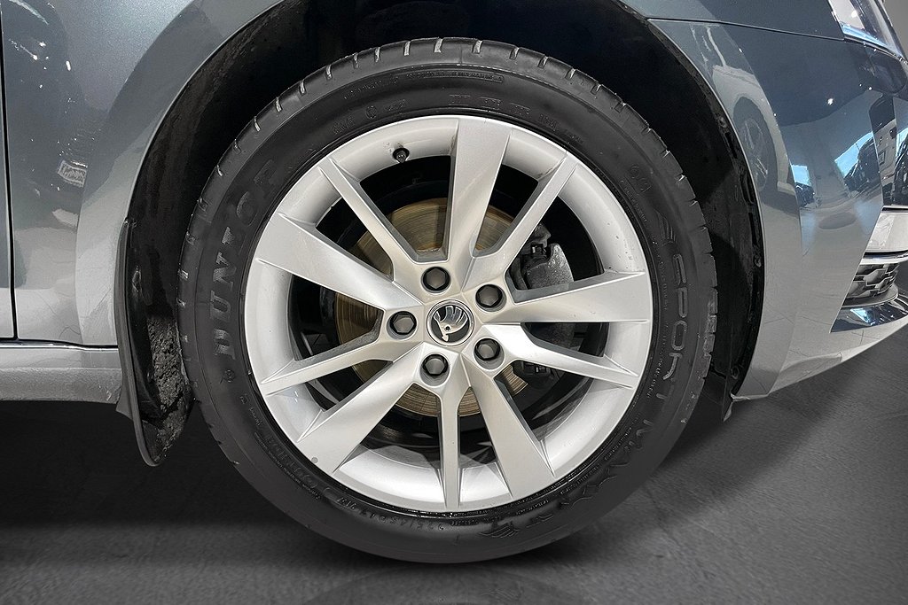 Skoda Octavia 1.5 PREMIUM | STYLE | VÄRMARE | PANO | DRAG 2019