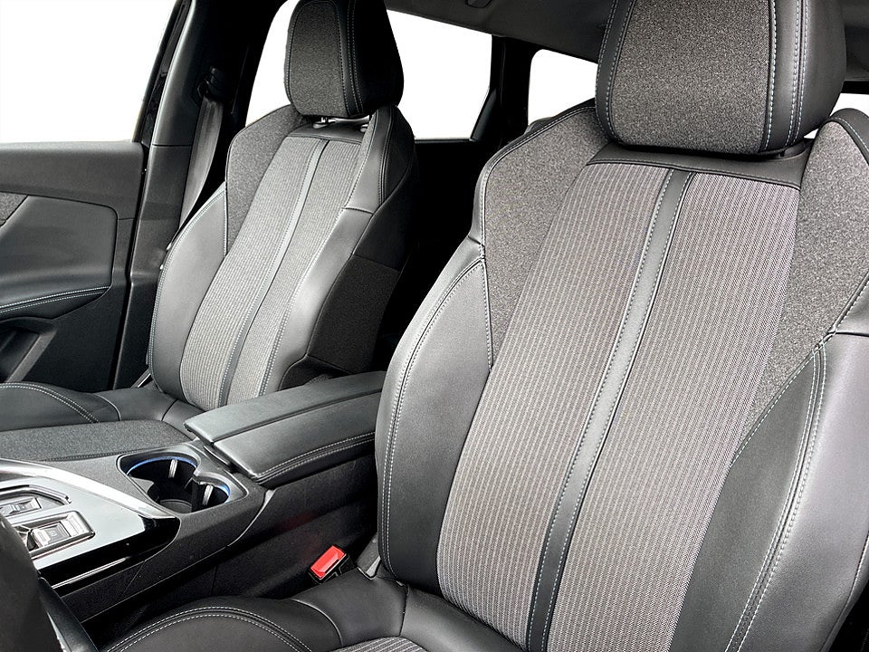 Bild på Peugeot 5008 Allure 1.2 PT 130hk Aut 7-SITS B-KAMERA NAVI