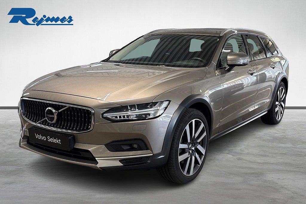 Volvo V90 Cross Country