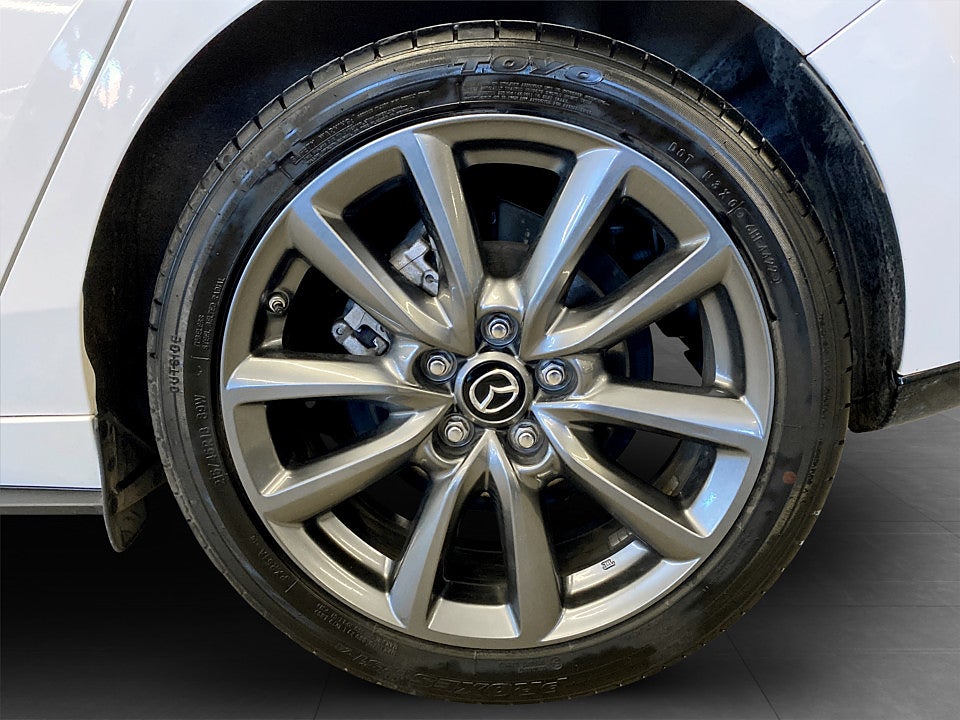 Bild på Mazda 3 Hatchback 2.0 SKYACTIV-G M 150hk Aut B-KAMERA CARPLAY