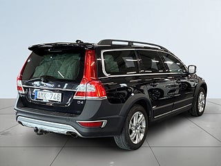 Volvo XC70 D4 Momentum S&V-hjul/Psens/BT/FartH/Skinn/Dvärm/Drag – bild 6