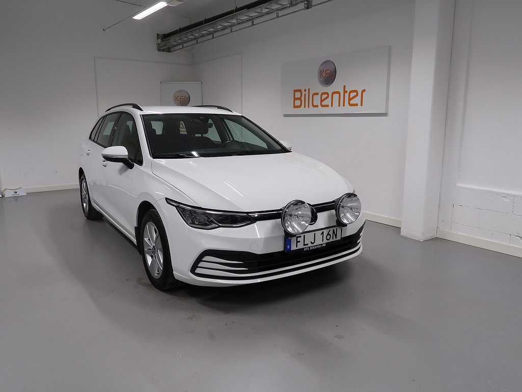 Volkswagen Golf *KAMPANJ* Sportscombi 1.5 eTSI V-Däck ingår Värmare-Carplay-Adap