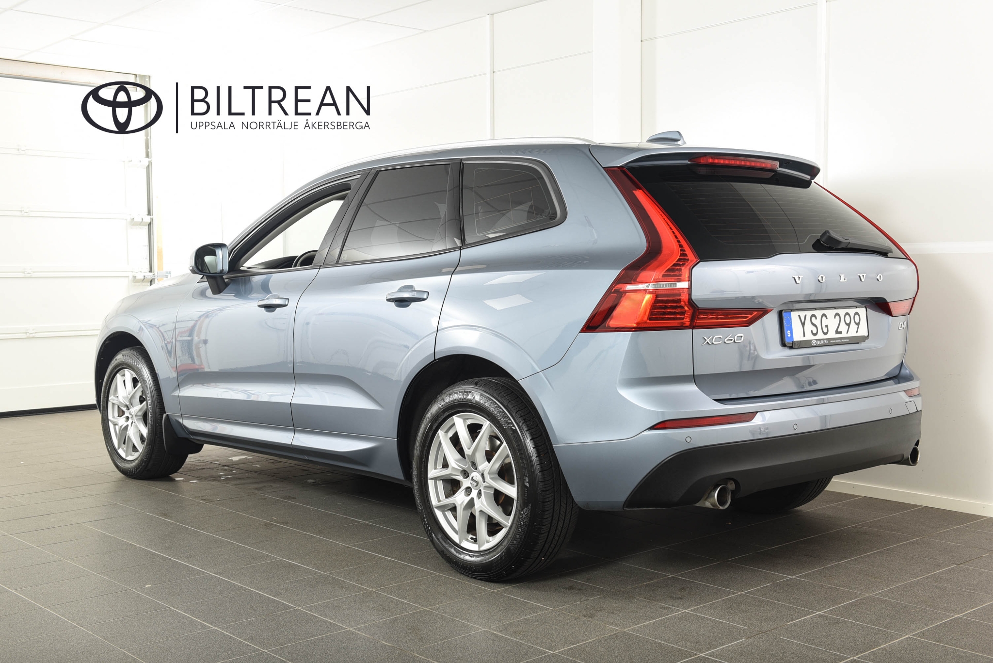 Volvo XC60 D4 AWD Momentum Aut / Voc 2018, bild 3/44