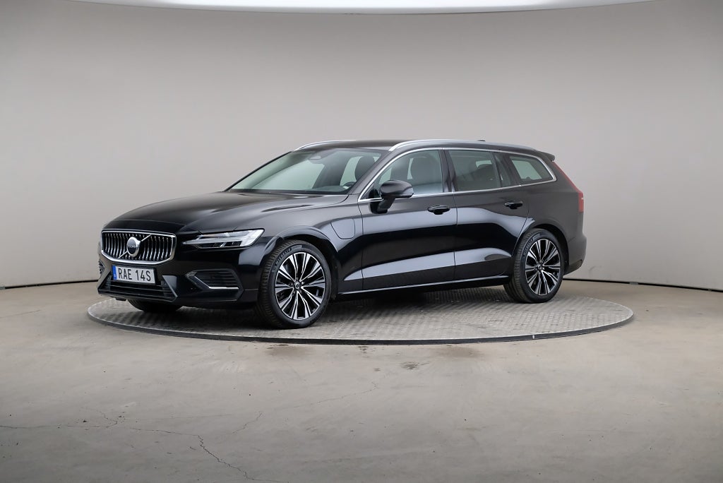 Volvo V60 Recharge T6 350hk AWD Core Edt Drag