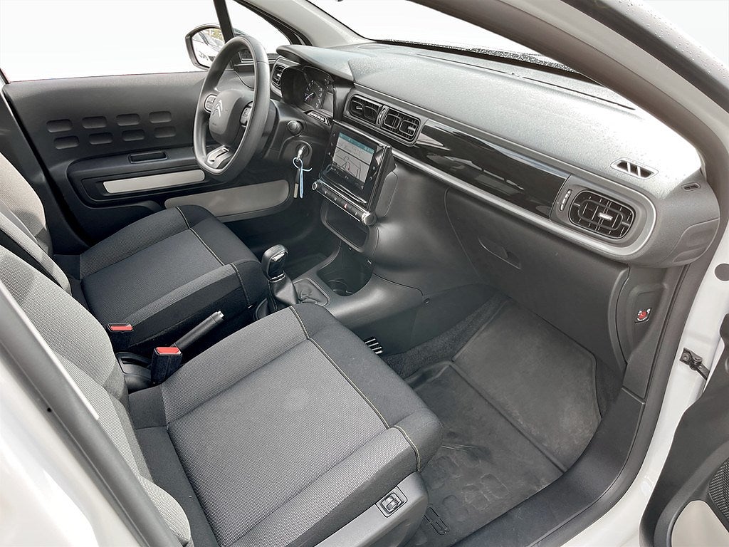 Bild på Citroën C3 Feel 1.2 PT 82hk - CARPLAY, BACKSENSORER