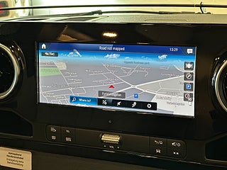 Husbil-halvintegrerad Robeta Adonis Mercedes 4x4 190HK AUT 5 av 26