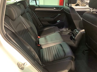 Kombi Volkswagen Passat 12 av 28