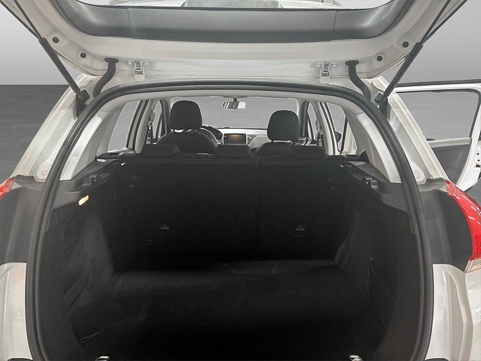 Bild på Peugeot 2008 Active 1.2 PT 110hk - FARTHÅLLARE, LÅG SKATT!