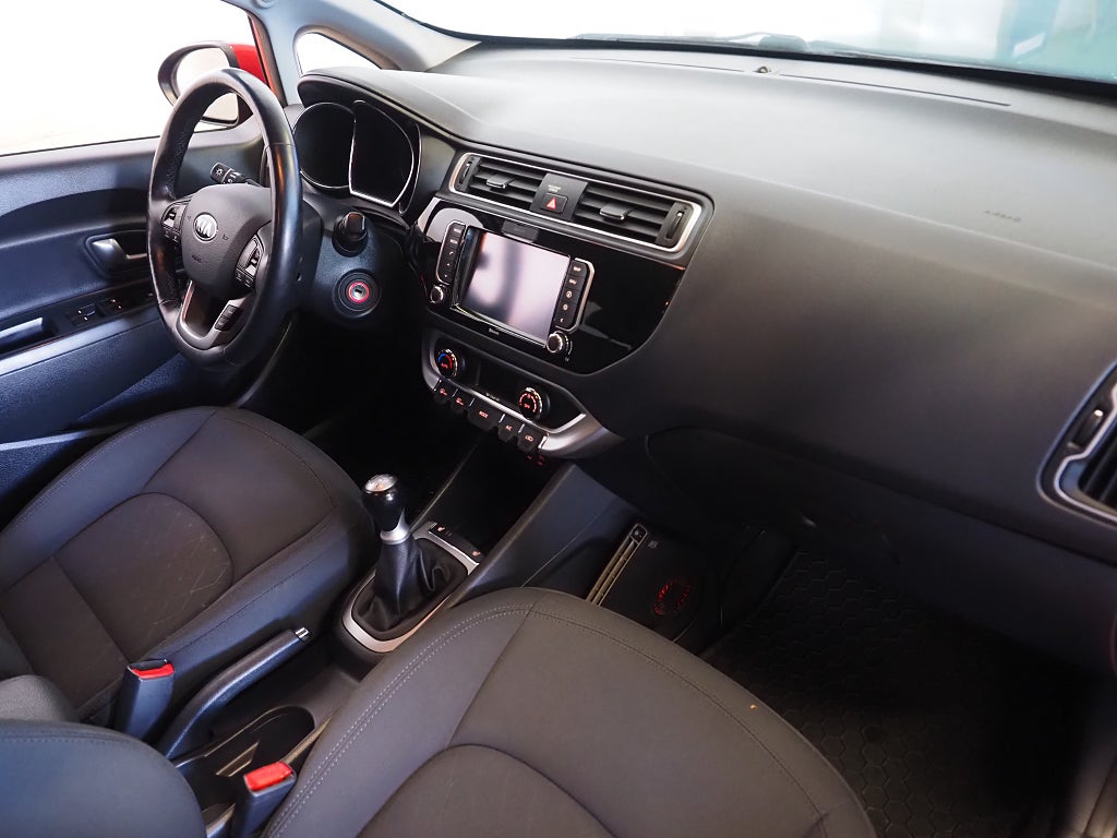 Kia Rio 1.2 CVVT 84hk Special Edition M-Värm Navi Kamera 2016