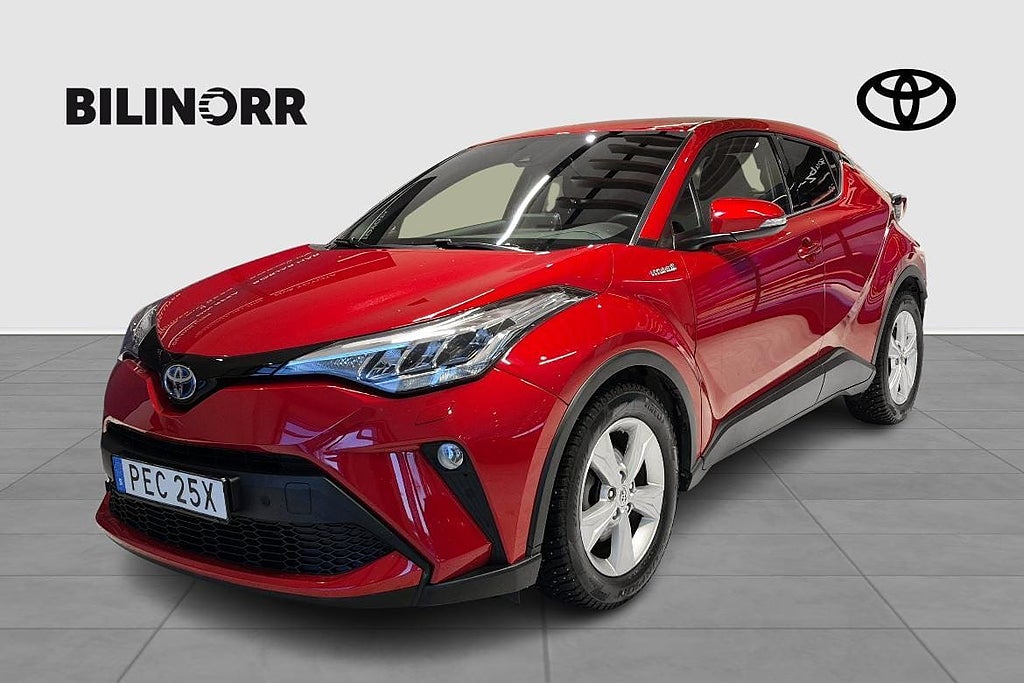 Toyota C-HR 1,8 Hybrid X-Edition |Nya Vinterdäck|Drag|Mv|