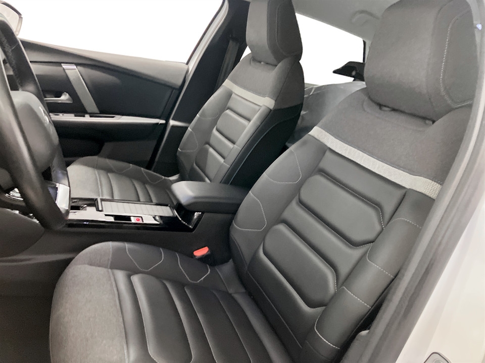 Citroen C4 Shine 1.2 PT 155hk Aut 2022, kuva 5/45