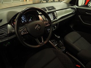 Halvkombi Skoda Fabia 13 av 18