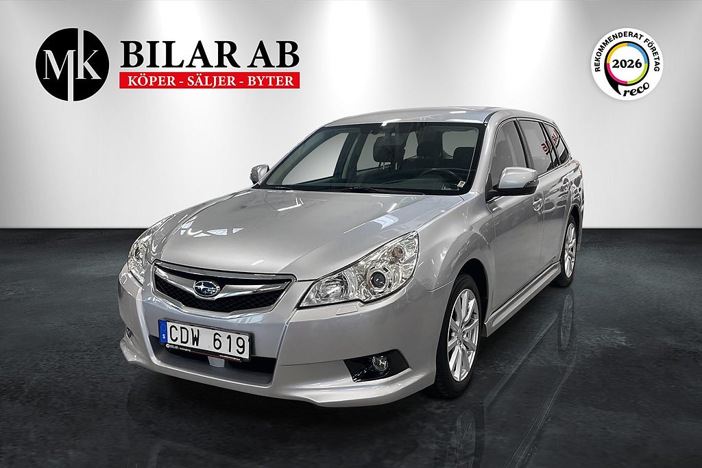 Subaru Legacy 2.5 i AWD Låga mil / Automat / Räntakampanj 3.45%