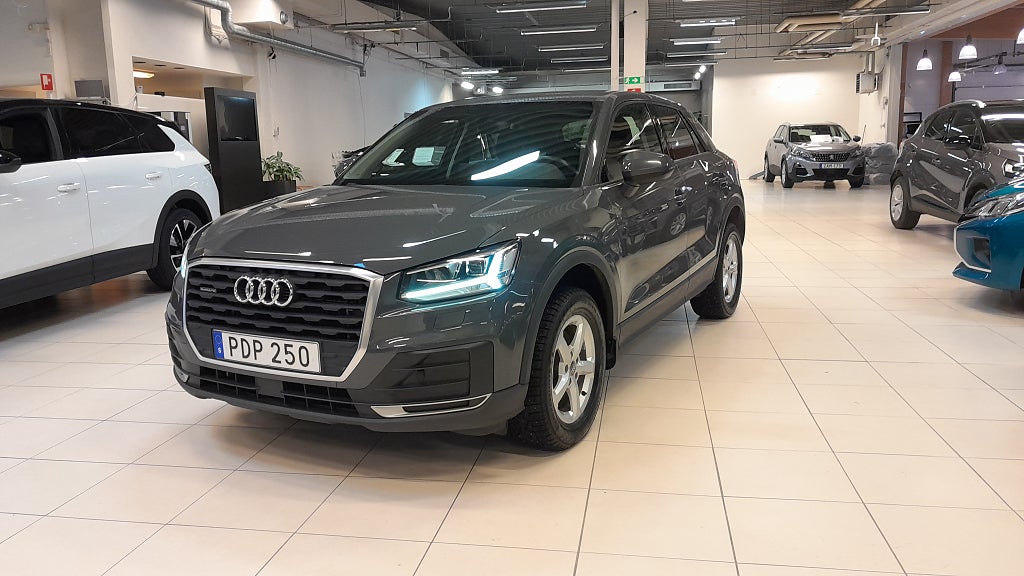 Audi Q2 2.0 TDI quattro AUT (motorvärmare/vhjul)