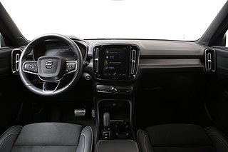 SUV Volvo XC40 9 av 16