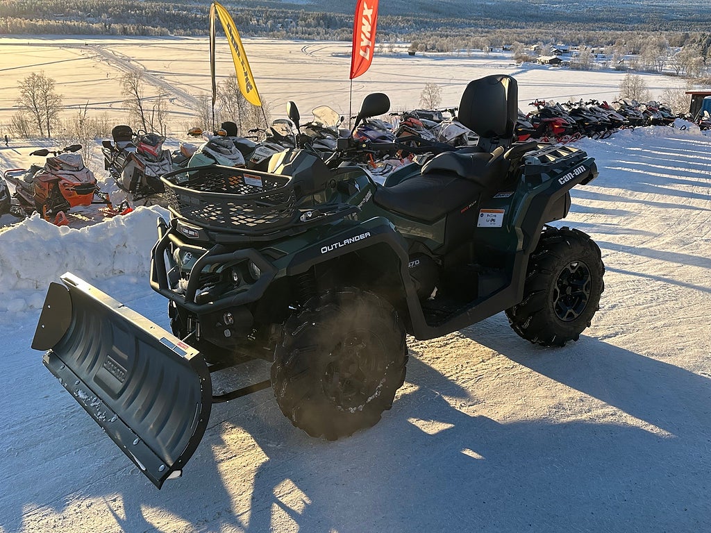 Can-Am Outlander Max 570