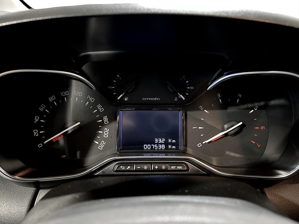 Bild på Citroën C3 Aircross Shine 1.2 PT Aut CARPLAY NAVI 130hk