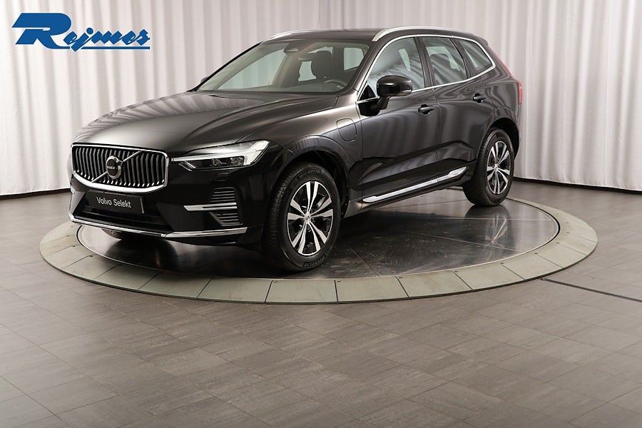 Volvo XC60 Recharge T6 Core Edition